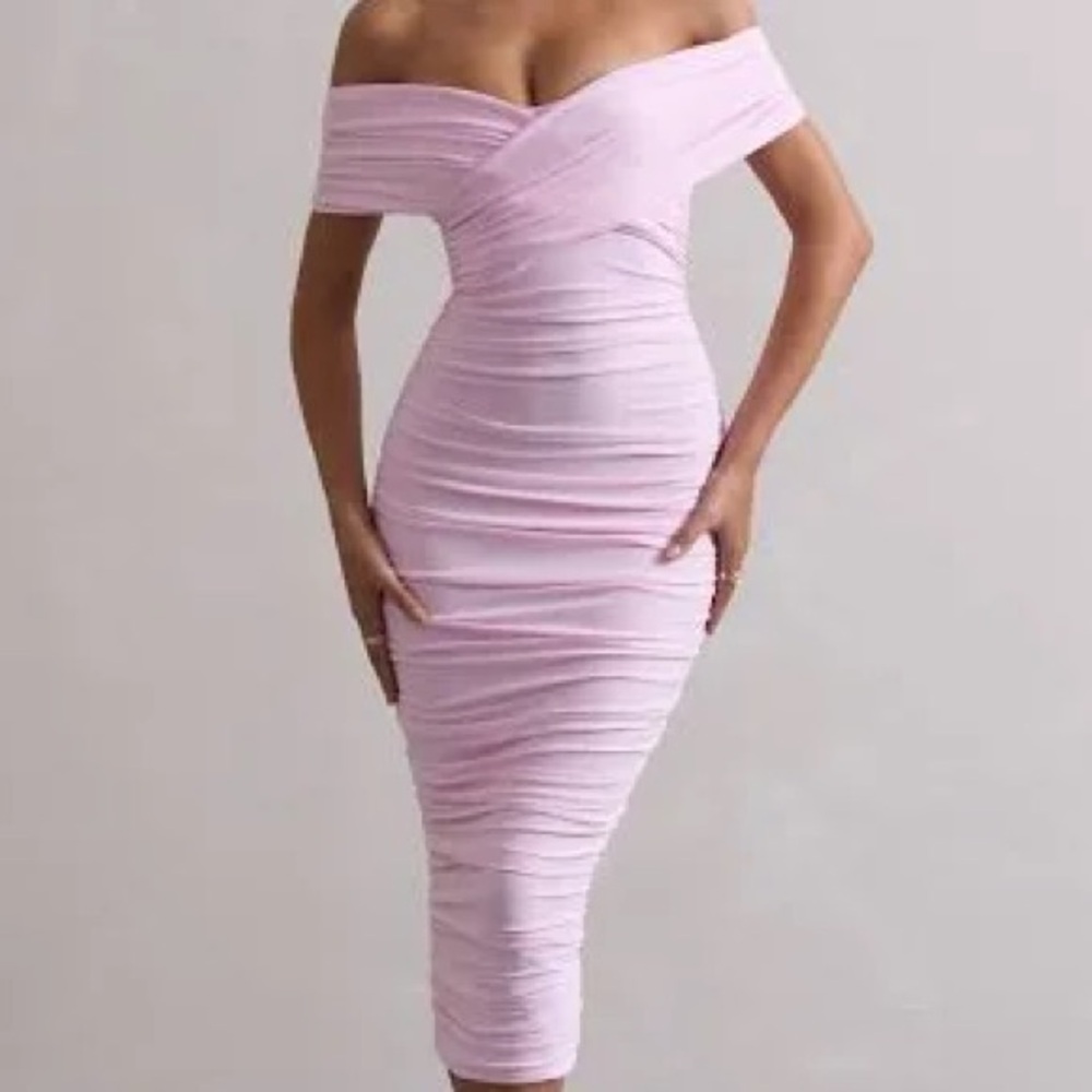 UNWRAPPED
PINK RUCHED TWIST BARDOT MIDI DRESS